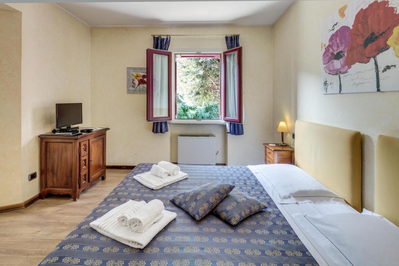 Castello Rosso Hotel Costigliole Saluzzo Kültér fotó