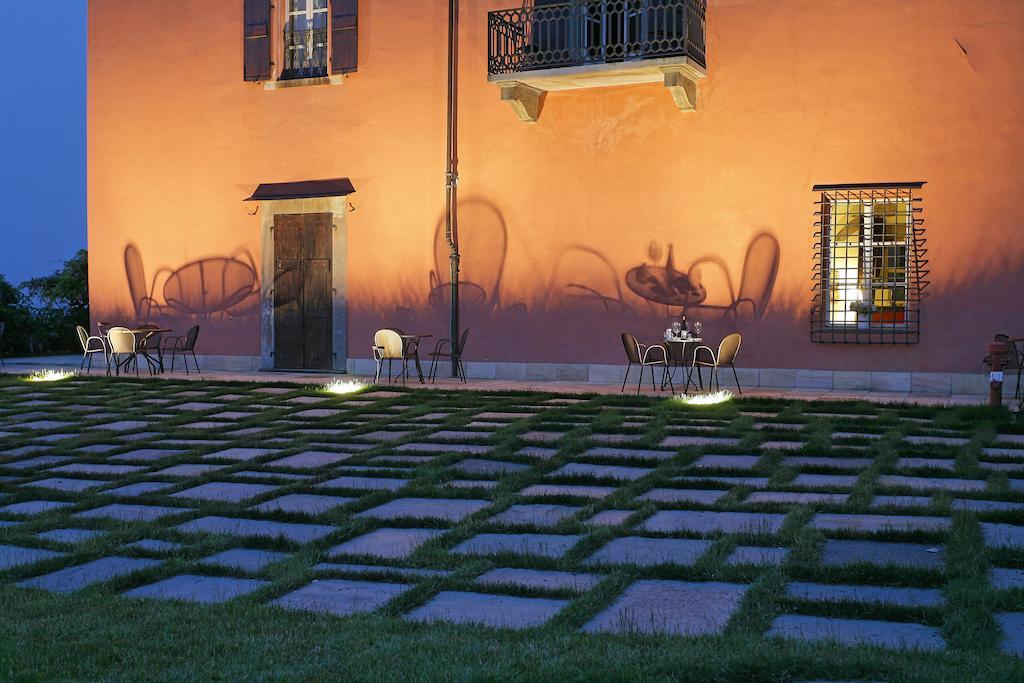 Castello Rosso Hotel Costigliole Saluzzo Kültér fotó