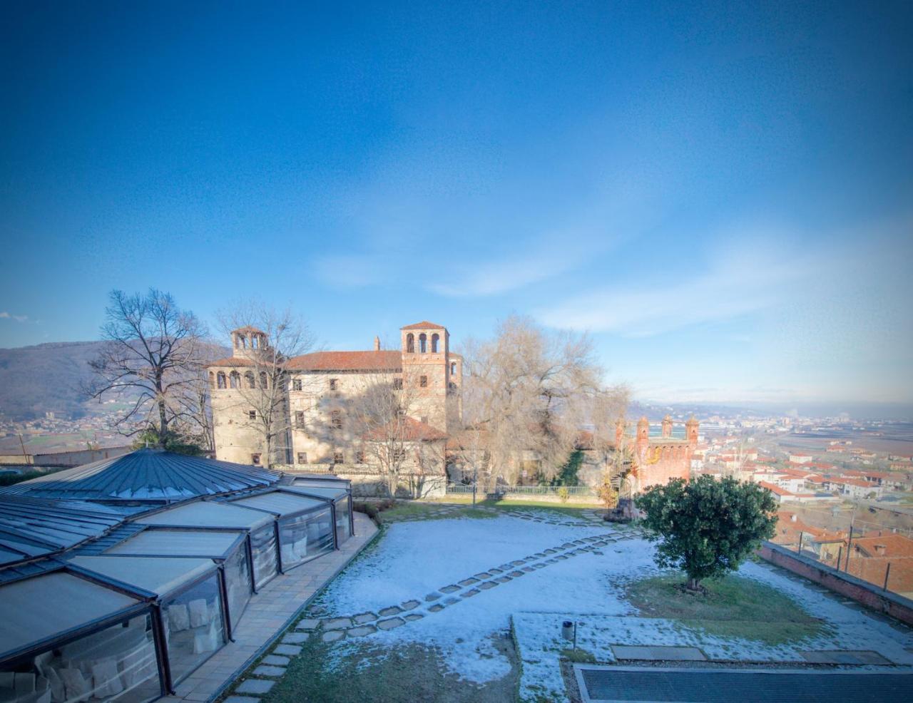 Castello Rosso Hotel Costigliole Saluzzo Kültér fotó