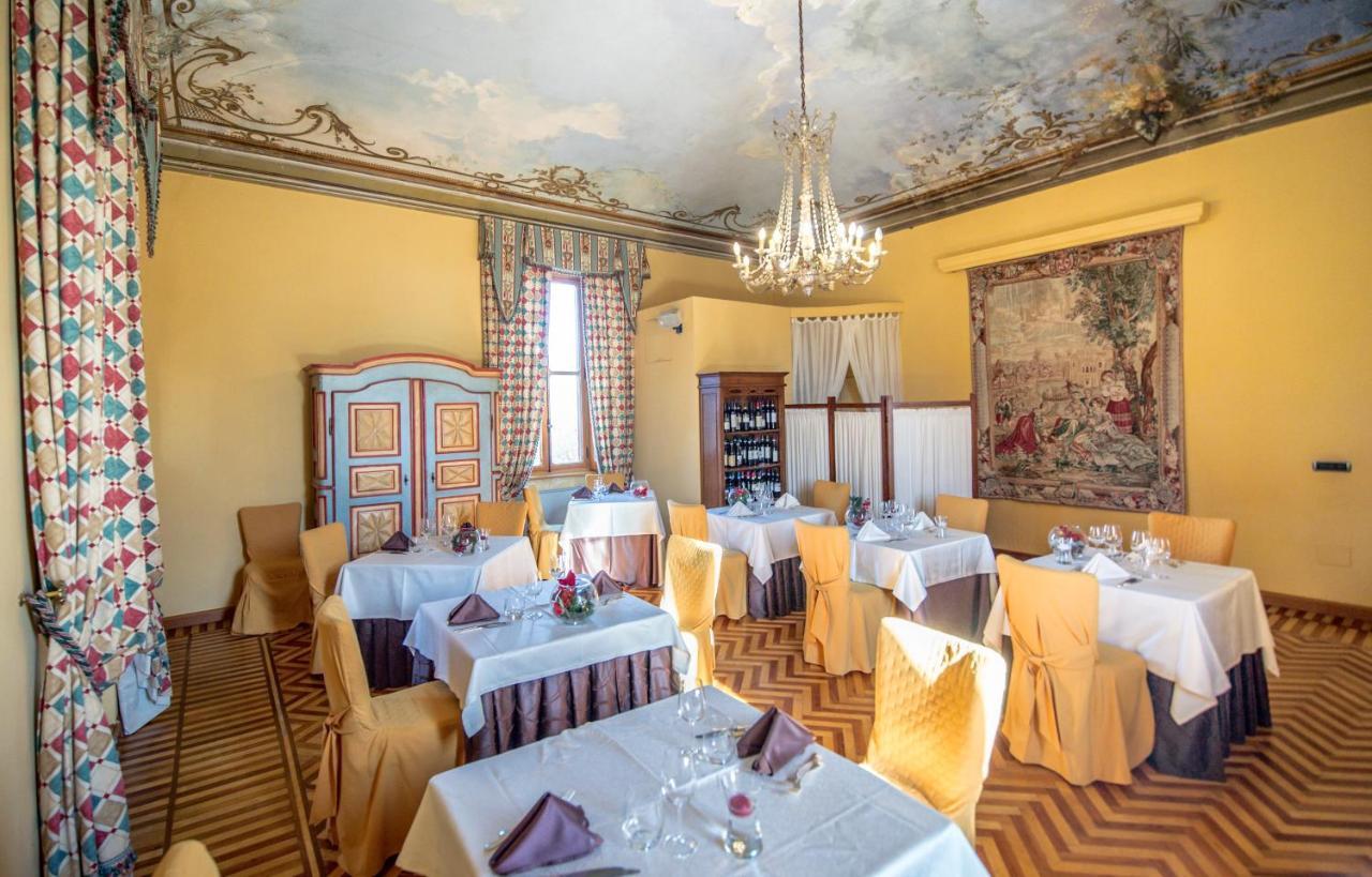 Castello Rosso Hotel Costigliole Saluzzo Kültér fotó