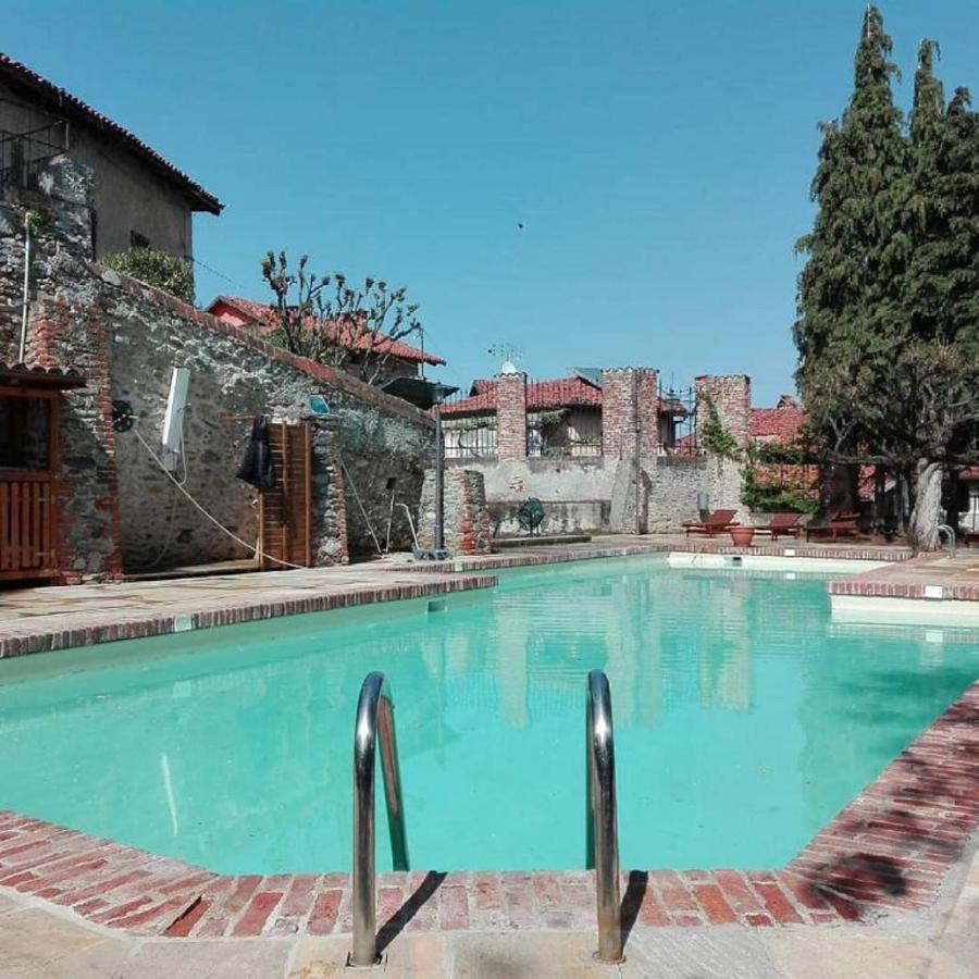 Castello Rosso Hotel Costigliole Saluzzo Kültér fotó